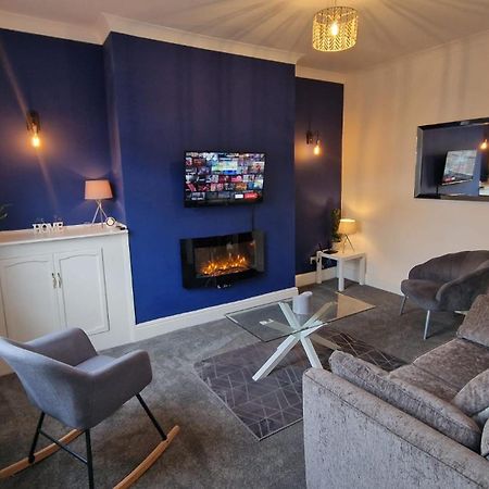 Cosy Home Perfect For Families And Contractors With Free Parking ดาร์ลิงตัน ภายนอก รูปภาพ
