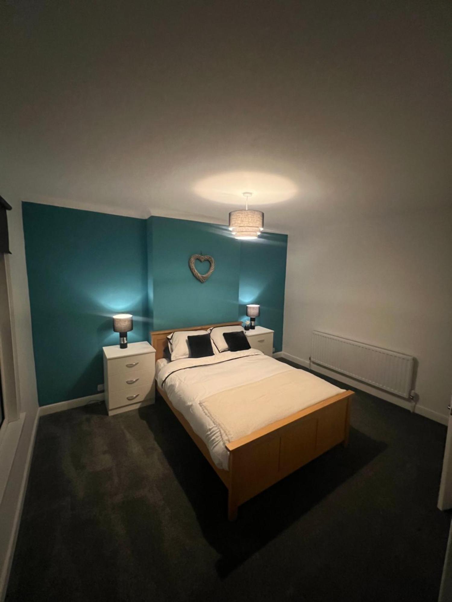 Cosy Home Perfect For Families And Contractors With Free Parking ดาร์ลิงตัน ภายนอก รูปภาพ